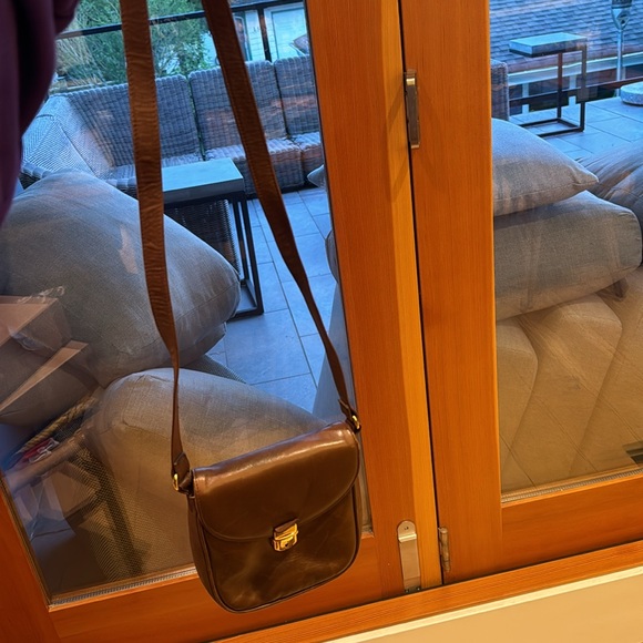 Holt Renfrew brown leather small satchel - Picture 2 of 4